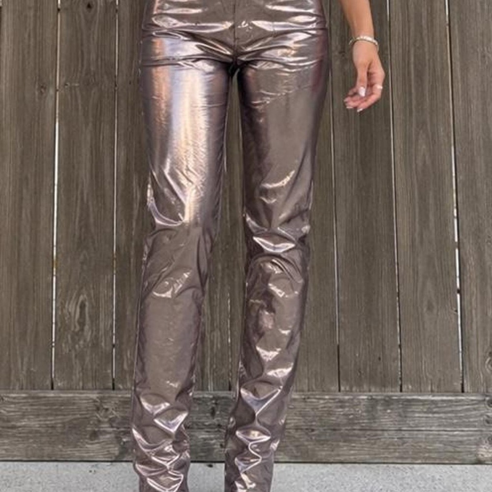 Metallic rose‎ gold pants